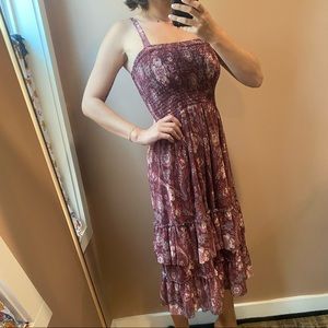 feminine paisley print midi dress